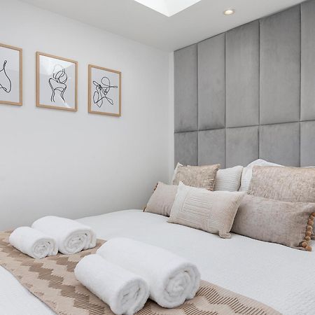 Flat In Queens Park London Exterior foto