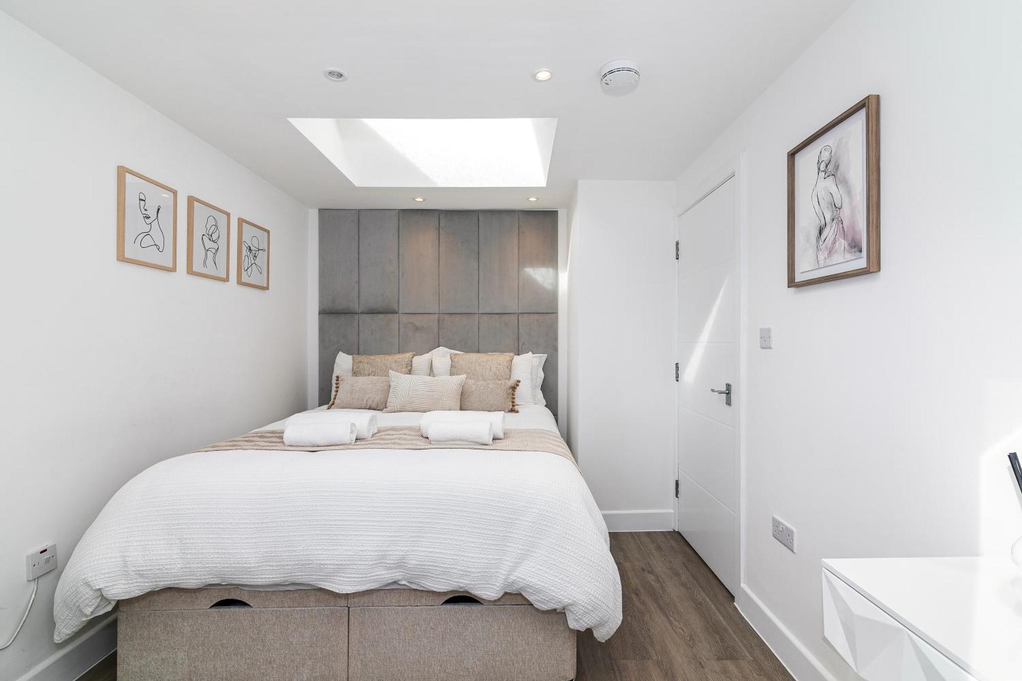 Flat In Queens Park London Exterior foto